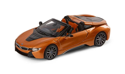 Coche en miniatura BMW i8 Roadster escala 1:64 OEM 80425B5F652. Ideal para coleccionistas y fans de BMW. Detalles realistas, ruedas de goma. Original BMW.