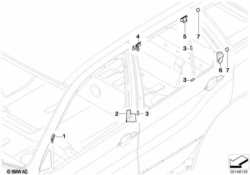 Sigillo del triangolo dello specchio in alto a sinistra per BMW X5 E53 (OEM 51337016589). BMW originale