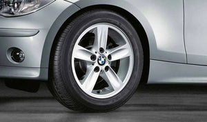 Llantas de aleación diseño estrella OEM 36116775619 para BMW E81, E82, E87, E88. Original BMW