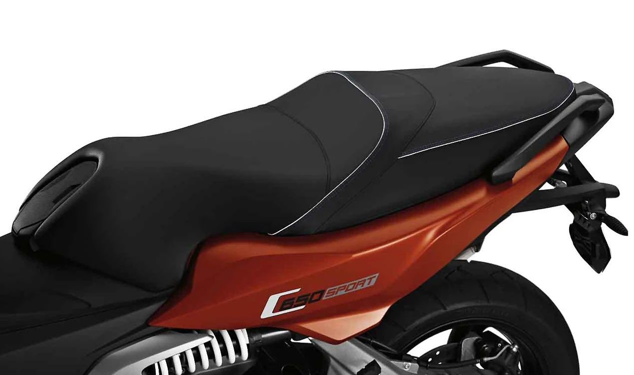 Asiento corrido Sport sin calefacción OEM 52538552099 para motos BMW C 600 Sport (K18), C 650 Sport (K18). Original BMW Motorrad.