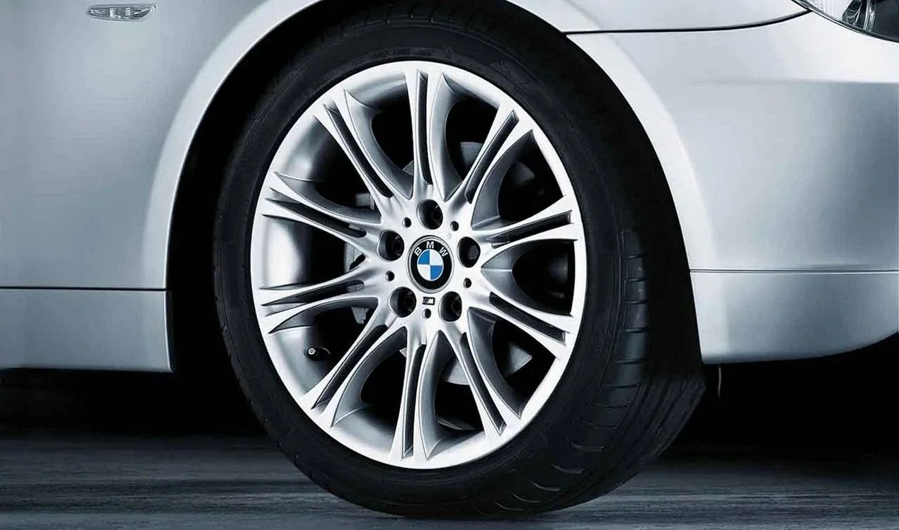 Aluminum Wheels M Doppelspeiche 135 for BMW 3 Series E46, Z4 E85, E86 (OEM 36117896490). Genuine BMW.