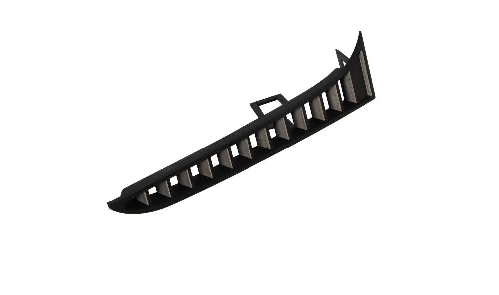 Rejilla de entrada de aire derecha OEM 51118056600 para BMW F80, F82, F83. Original BMW.