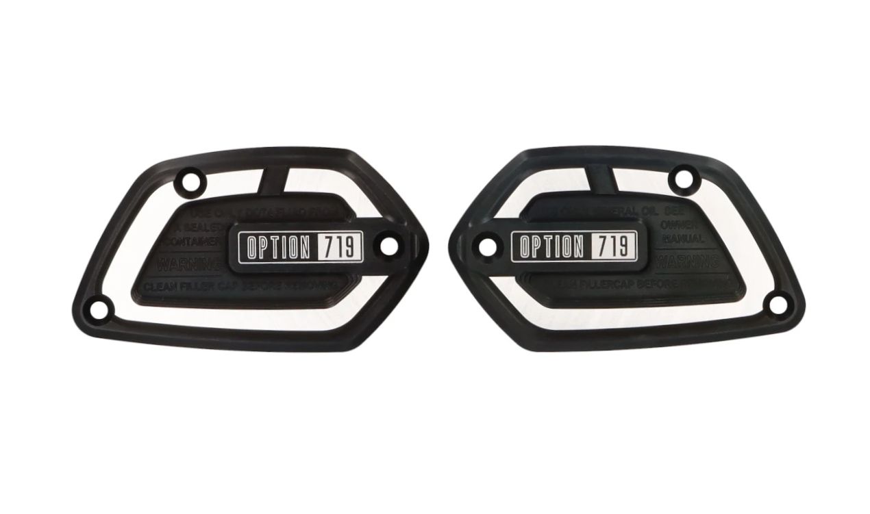 Cubierta depósito de líquido de frenos derecho OEM 32727923880 para motos BMW R nineT, R nineT Pure, R nineT Scrambler, R nineT Urban G/S. Original BMW Motorrad.
