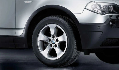 Llanta de aleación diseño Estrella 204 OEM 36113417393 para BMW E83. Original BMW.