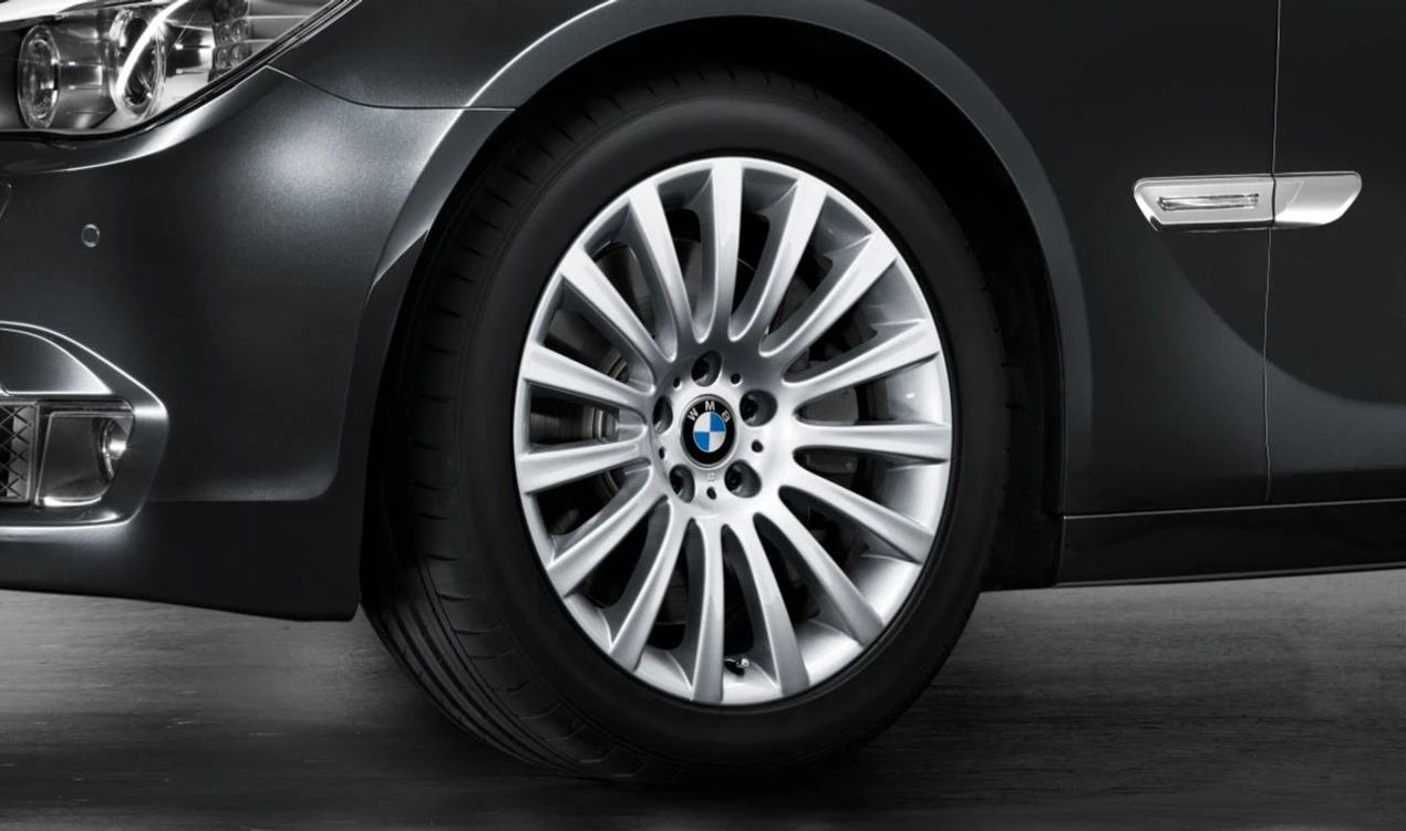 Multi-spoke aluminium wheel 235 for BMW 5 Series F07, F07N, 7 Series F01, F02, F04 (OEM 36116775404). Original BMW