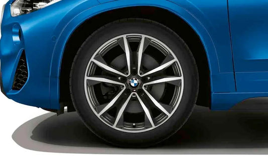 Complete set of M rims with double spokes 715 for BMW X1 F48, F48N, X2 F39 (OEM 36115A143D1). Original BMW