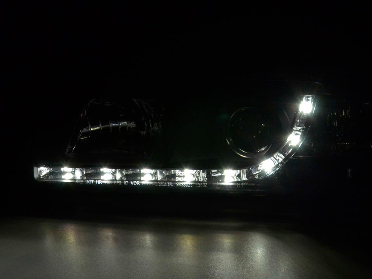 Faros delanteros LED para BMW Serie 3 E36 Coupé/Cabrio 92-98 en negro para volante a la derecha