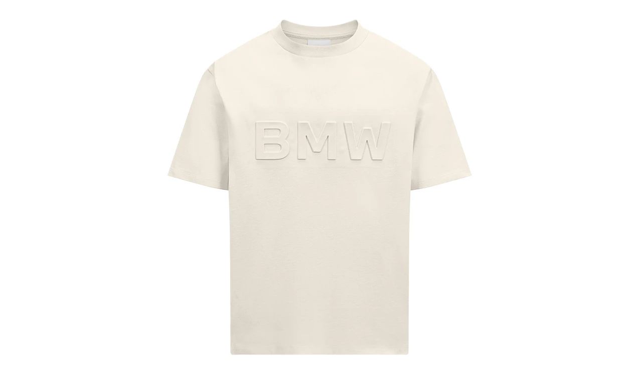 Camiseta beige OEM 80145B36AF1 unisex con logo en relieve para BMW. Disponible en tallas XS a XXL. Original BMW.