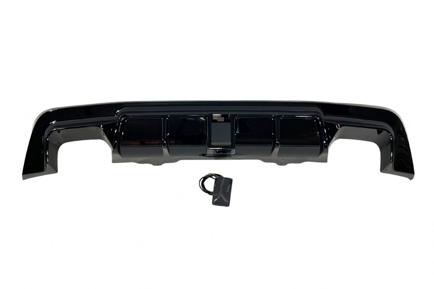 Difusor Trasero BMW E60 look M Performance Brillante Negro Luz de freno led