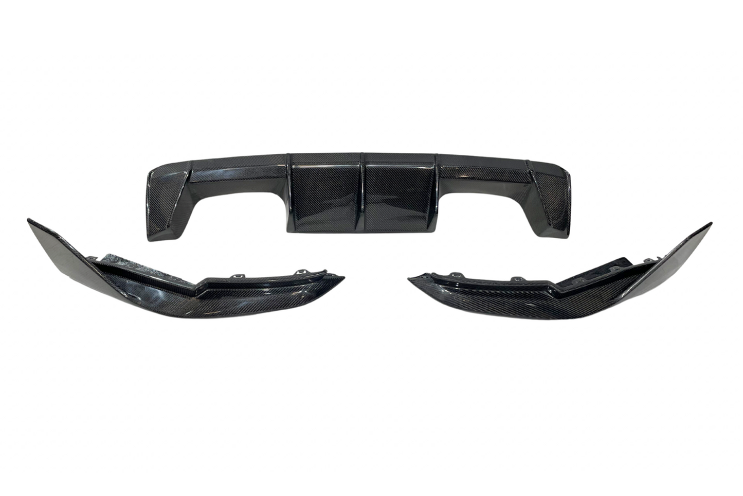 Difusor Trasero BMW G80 Carbono