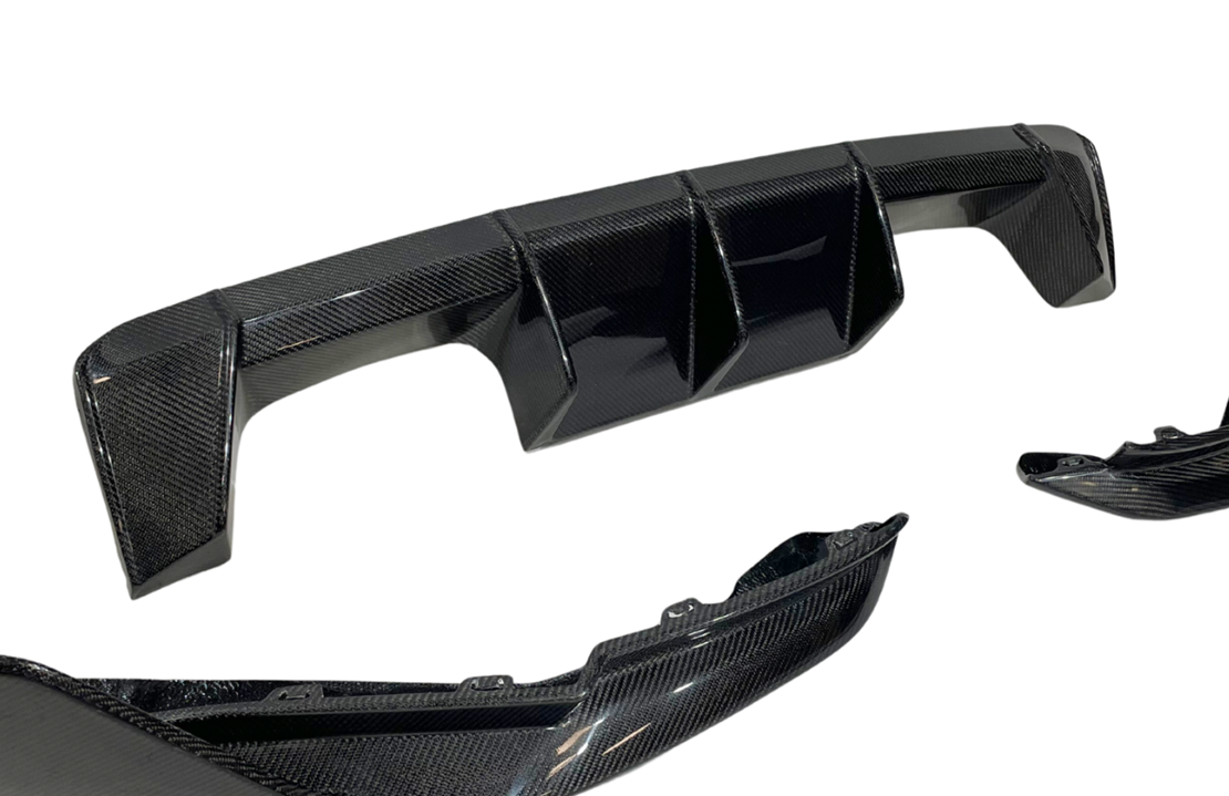 Difusor Trasero BMW G80 Carbono