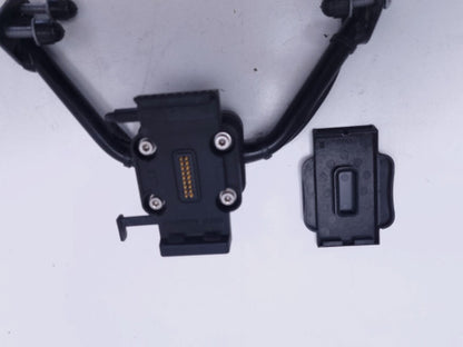 Kit de preinstalación de navegación OEM 77528558291 para BMW Motorrad S 1000 XR K49 (2014-2019). Original BMW Motorrad.