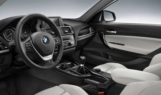 Embellecedor M para volante deportivo de cuero OEM 32307845876 para BMW F20, F21. Original BMW.