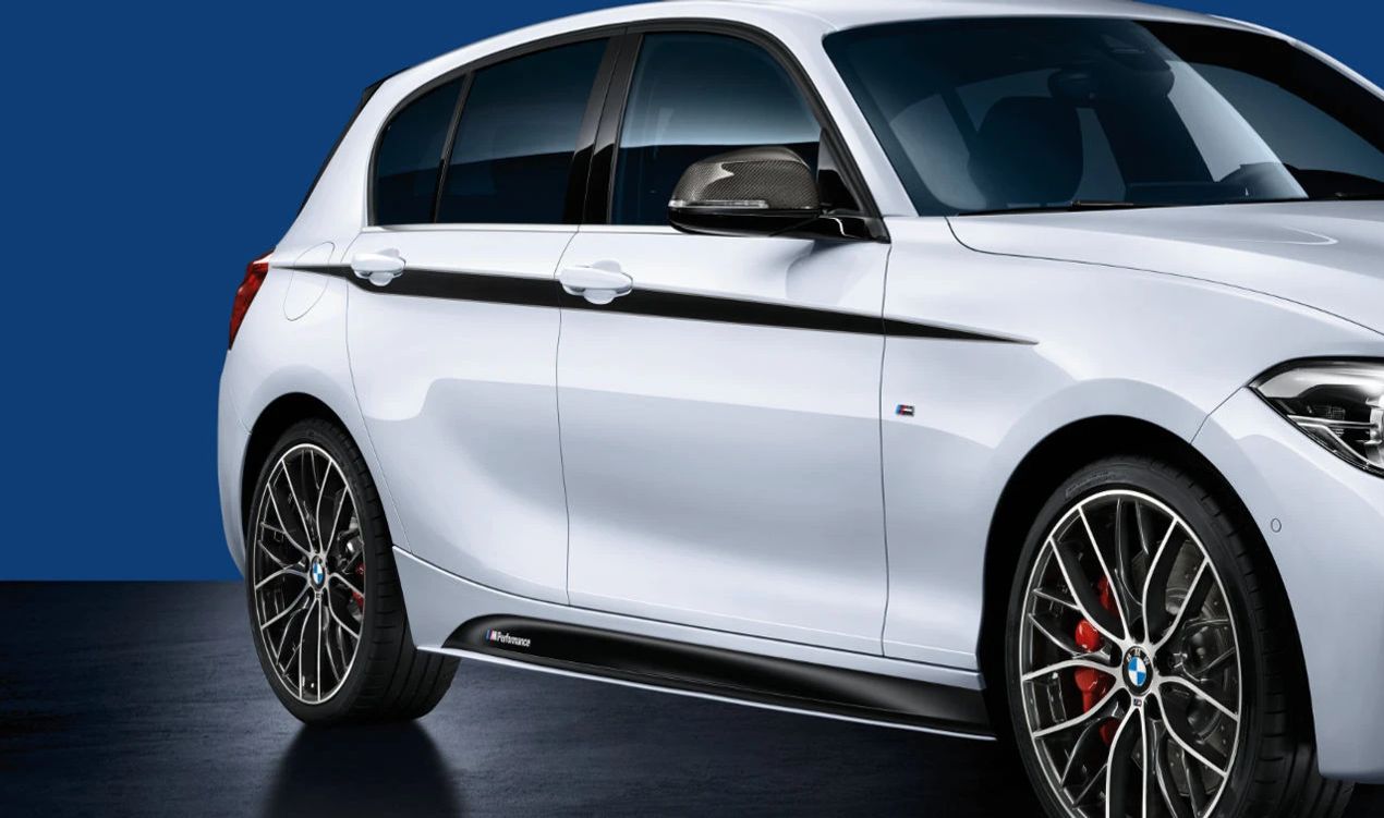 M Performance Schwelleraufsatz para BMW F21, F21N, F22, F22N, F23, F23N (OEM 51192298286). Original BMW.