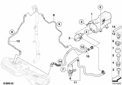 Lüftungsrohr für BMW E82, E88 (OEM 16137173856). Original BMW.