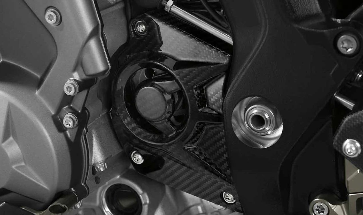 Cache pignon HP OEM en carbone 77318555880 pour motos BMW S 1000 RR, S 1000 R, S 1000 XR, HP4 Race. BMW Motorrad d'origine.