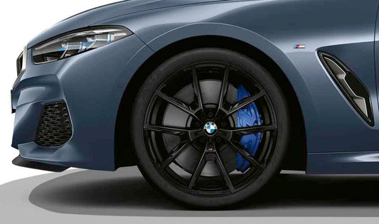 Pneumatico in lega originale BMW M Y-Spoke 728 OEM 36118097241 per BMW 8 Serie (G14, G15, G16).
