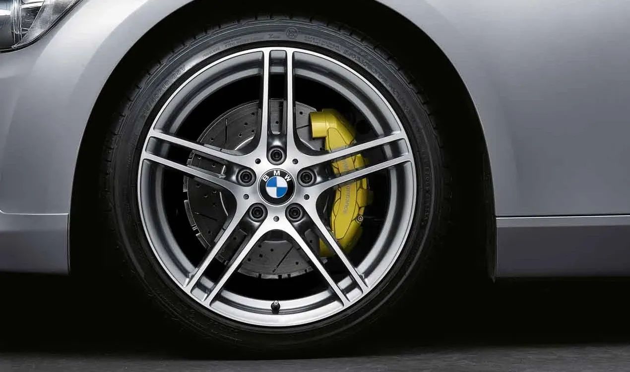 Pneumatici in alluminio M Double Radio 313 per BMW 3 E90 Series, E90N, E91, E91N, E92, E92N, E93, E93N (OEM 36117844344). BMW originale