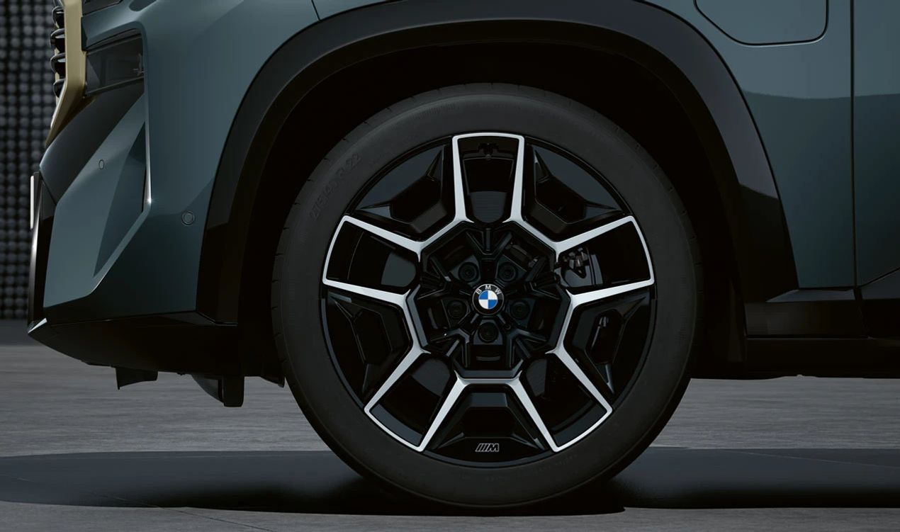 Insert 2 Aluminum Rim for BMW G09 (OEM 36135A34027). Original BMW
