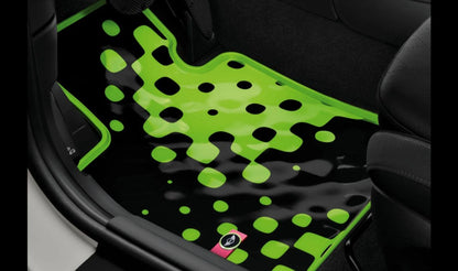 Juego de alfombrillas delanteras todo tiempo color Vivid Green OEM 51472354158 para MINI F55, F56, F57, F65, F66, F67… y más. Original MINI.