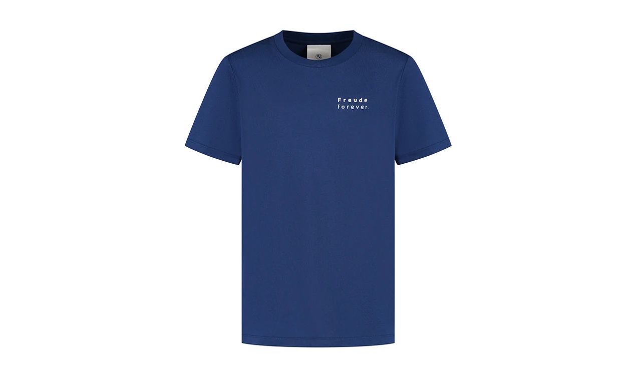 Camiseta infantil BMW Logo Reverse azul OEM 80145B5F567 para niños. Talla 104-164. 100% algodón con logo BMW en la espalda y frase “FREUDE FOREVER” en el pecho. Original BMW.