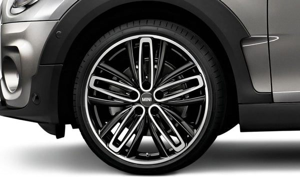 Llanta de aleación JCW Radial Spoke 526 OEM 36116856056 para BMW F54. Original BMW.
