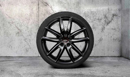 Juego completo de ruedas Grip Spoke 815 Jet Black OEM 36115A3E046 para MINI Countryman F60, F60 LCI. Original MINI.