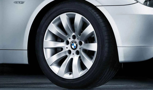 Alloy Tire Radial Design 244 OEM 36116777347 für BMW 1 E81, E82, E87, E88. Original BMW.