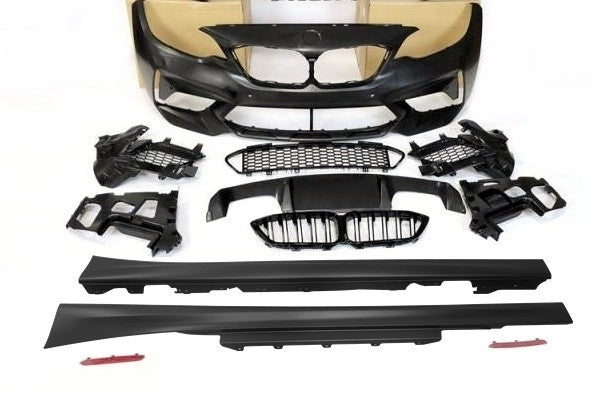 Kit De Carrocería BMW F22 / F23 2013-2019 Look M2 Competition Capó