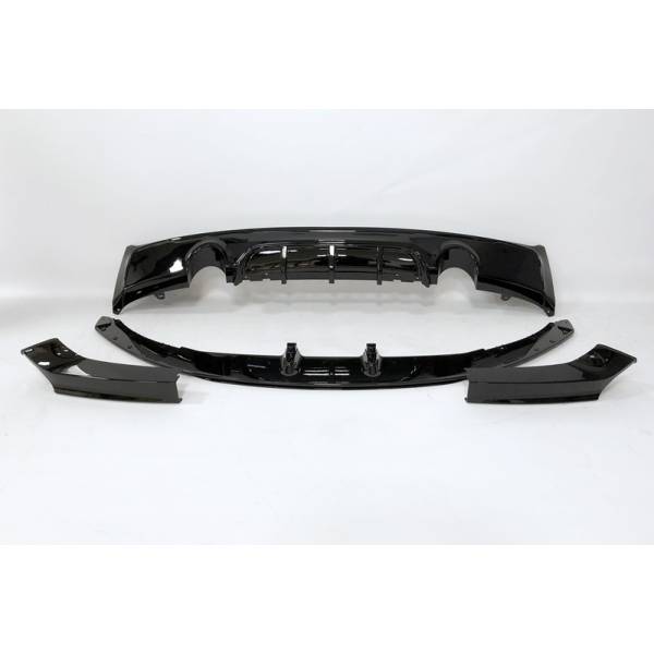 Kit De Carrocería BMW F22 / F23 2013 M PERFORMANCE Brillante Negro