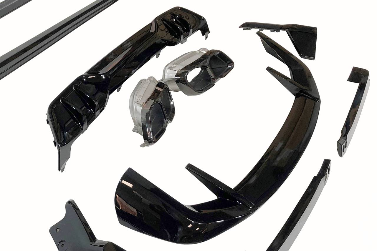 Kit De Carrocería BMW G05 X5 LCI 2023+ Look M Performance Brillante Negro