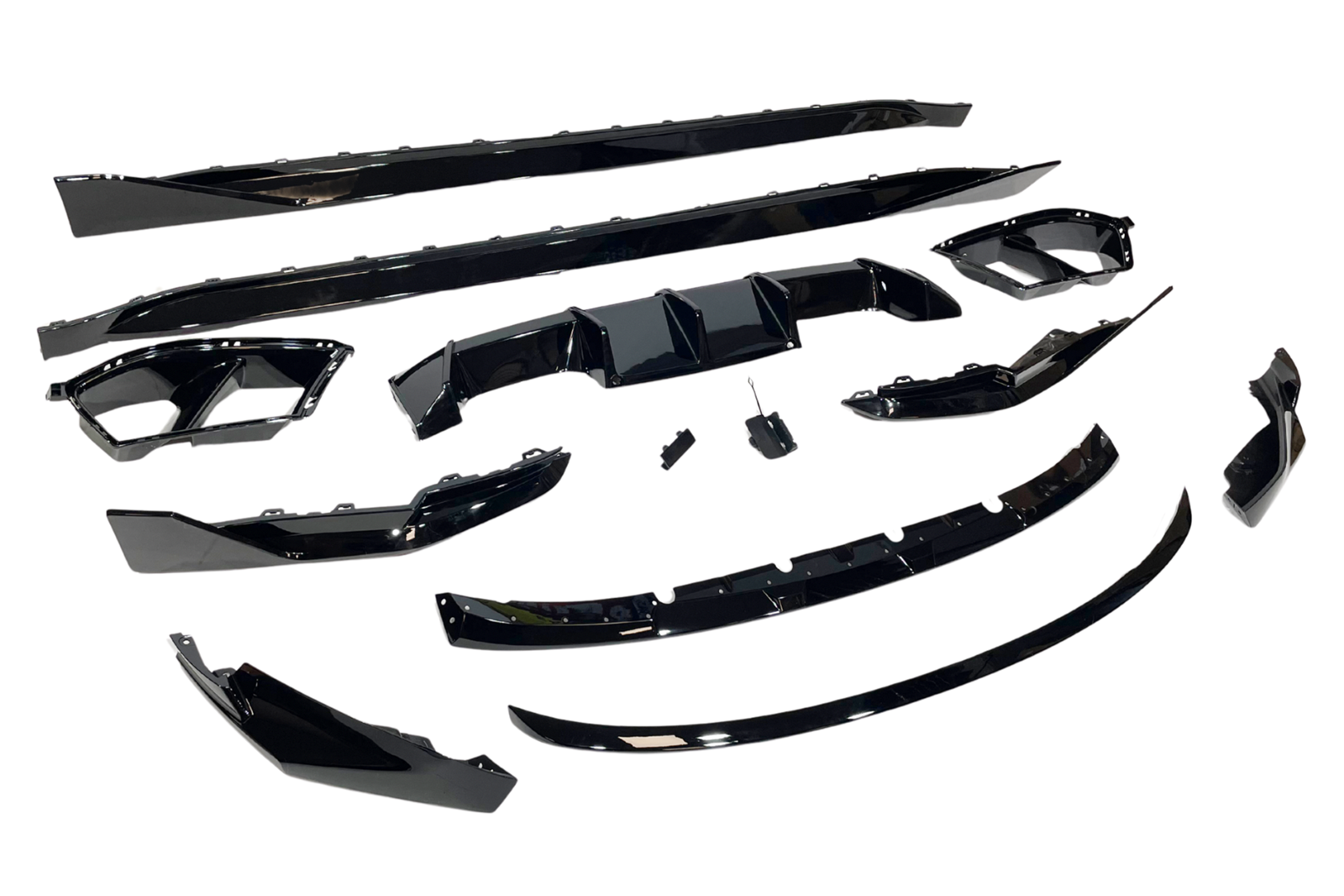 Kit De Carrocería BMW G80 M3 Look M Performance Negro Brillante