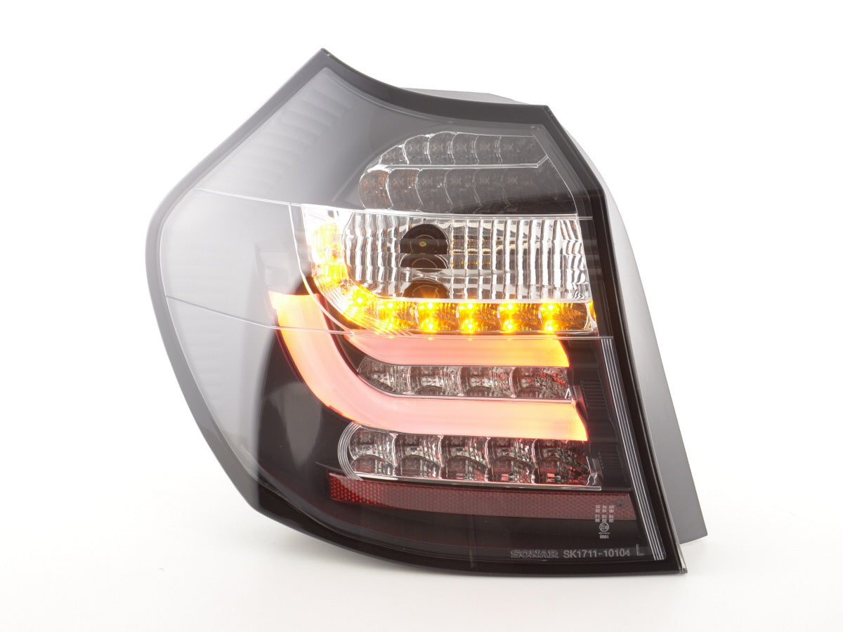 Pilotos traseros LED para BMW Serie 1 E87/E81 3/5 puertas, años 07-11, color negro