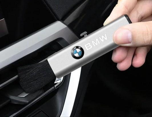 Escova de limpeza premium com bmw ou // m - design compacto e retrátil