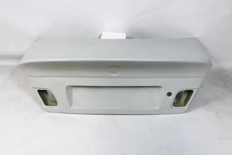 Portón BMW E46 99-05 2P / E46 Look M3 CSL II