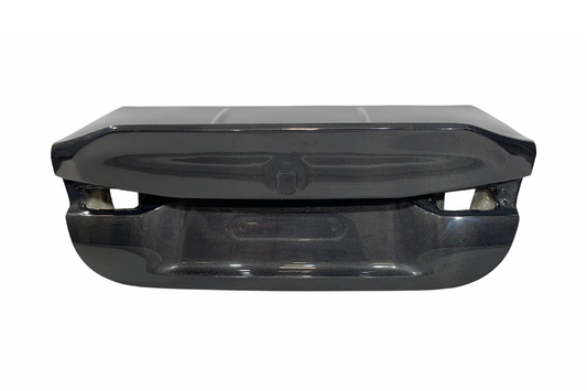 Porta traseira em carbono BMW G22 / G82 Look CSL