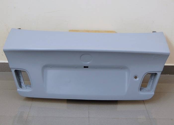 Portón BMW E46 98-05 4P. CSL