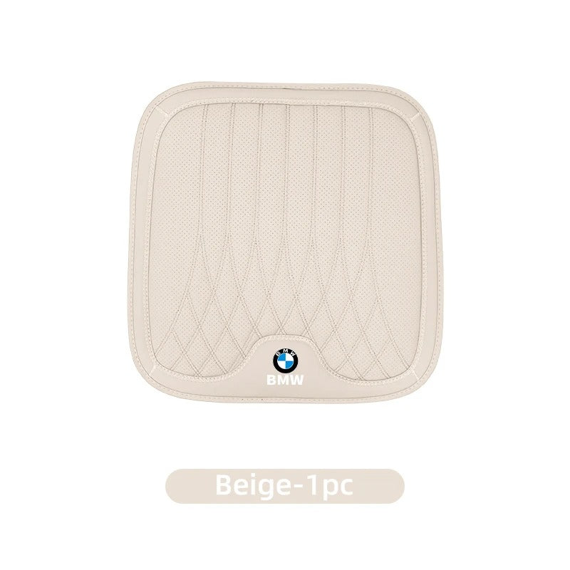 Carrie of car with BMW logo - protection, style and maximum comfort 🚗✨