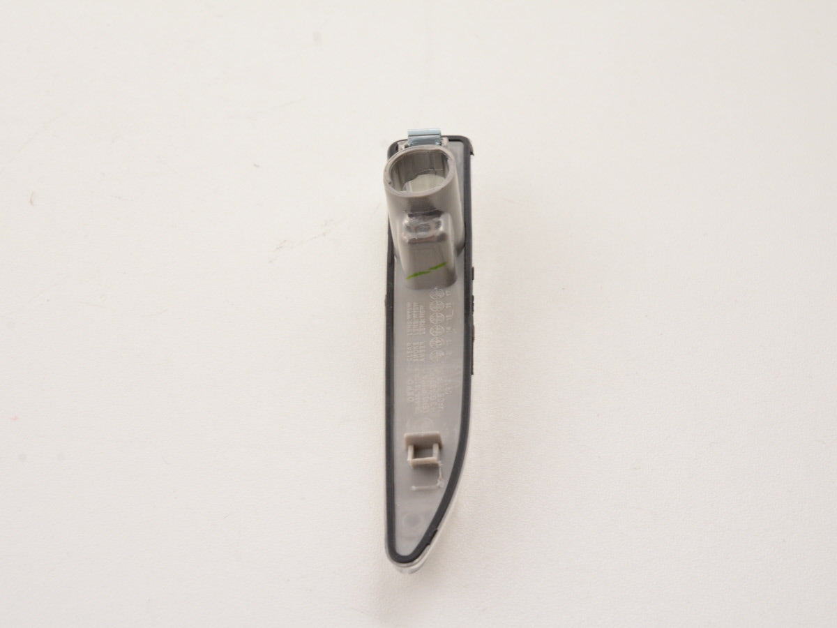Intermitente Lateral Derecho Bmw 7Er E65 Lights > Indicator/blinker